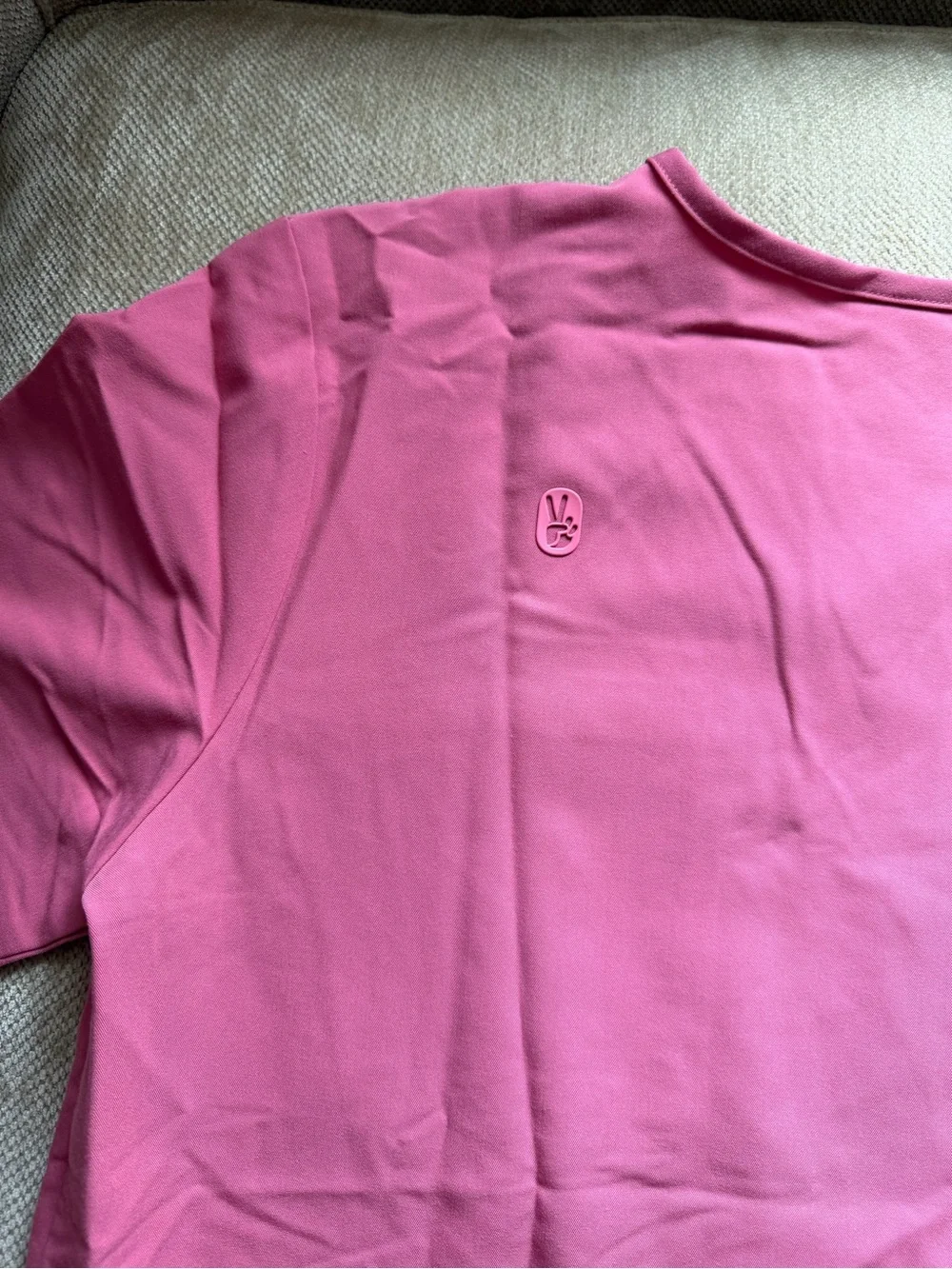FIGS MENS Quartz Breast Cancer Awareness Scrub Set